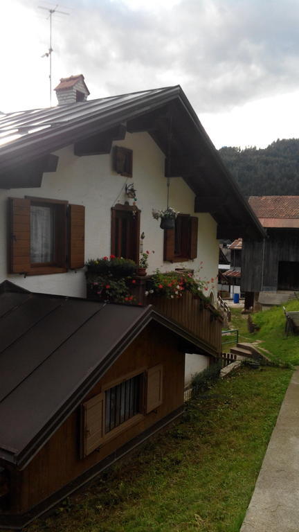 Casa Alpina Villa Cencenighe Eksteriør bilde